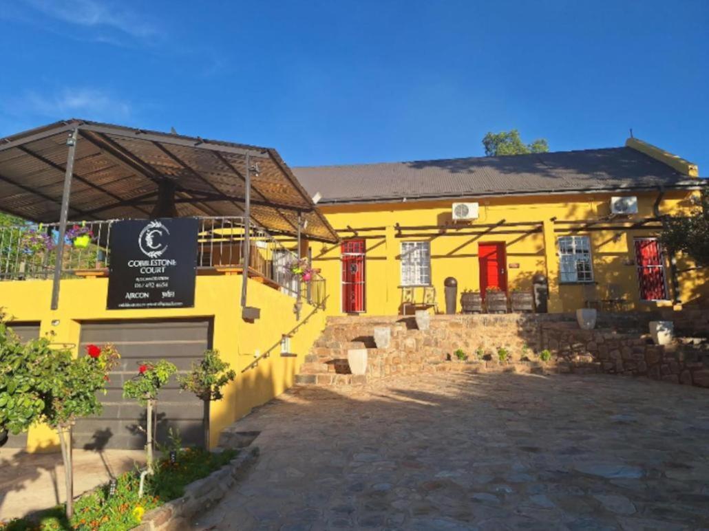 Cobblestone Court Hotel Colesberg Exterior photo