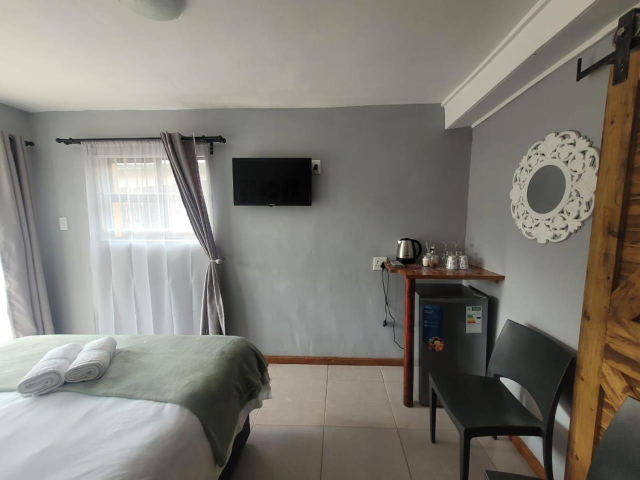 Cobblestone Court Hotel Colesberg Room photo